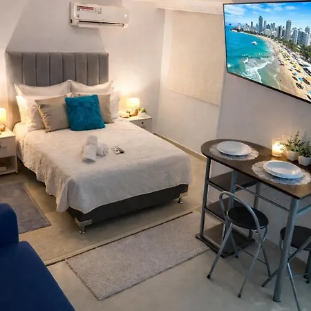 Economico A Cuadra De La Playa Apartment Cartagena